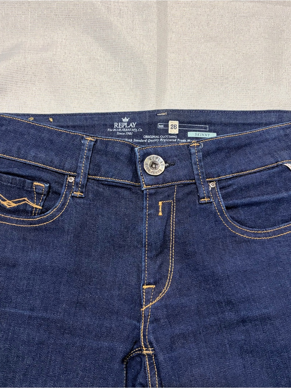 REPLAY Luz Women's Dark Blue Skinny Jeans size 26.  34” inseam